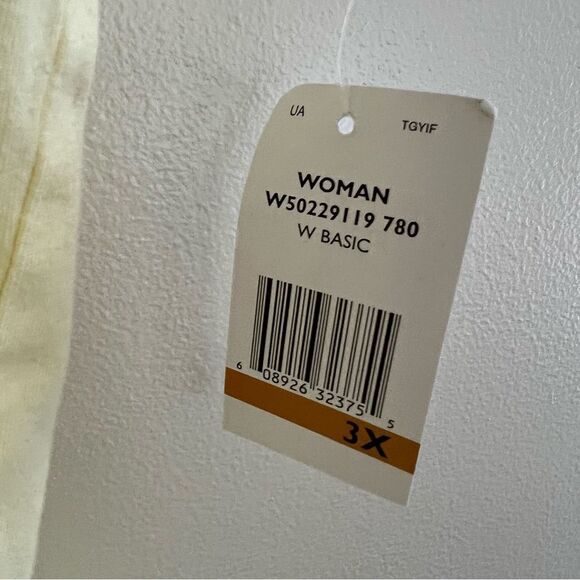 Tommy Hilfiger 3X Butter Yellow Sleeveless Top w/embroidered detail NWT🏷 - Picture 4 of 12